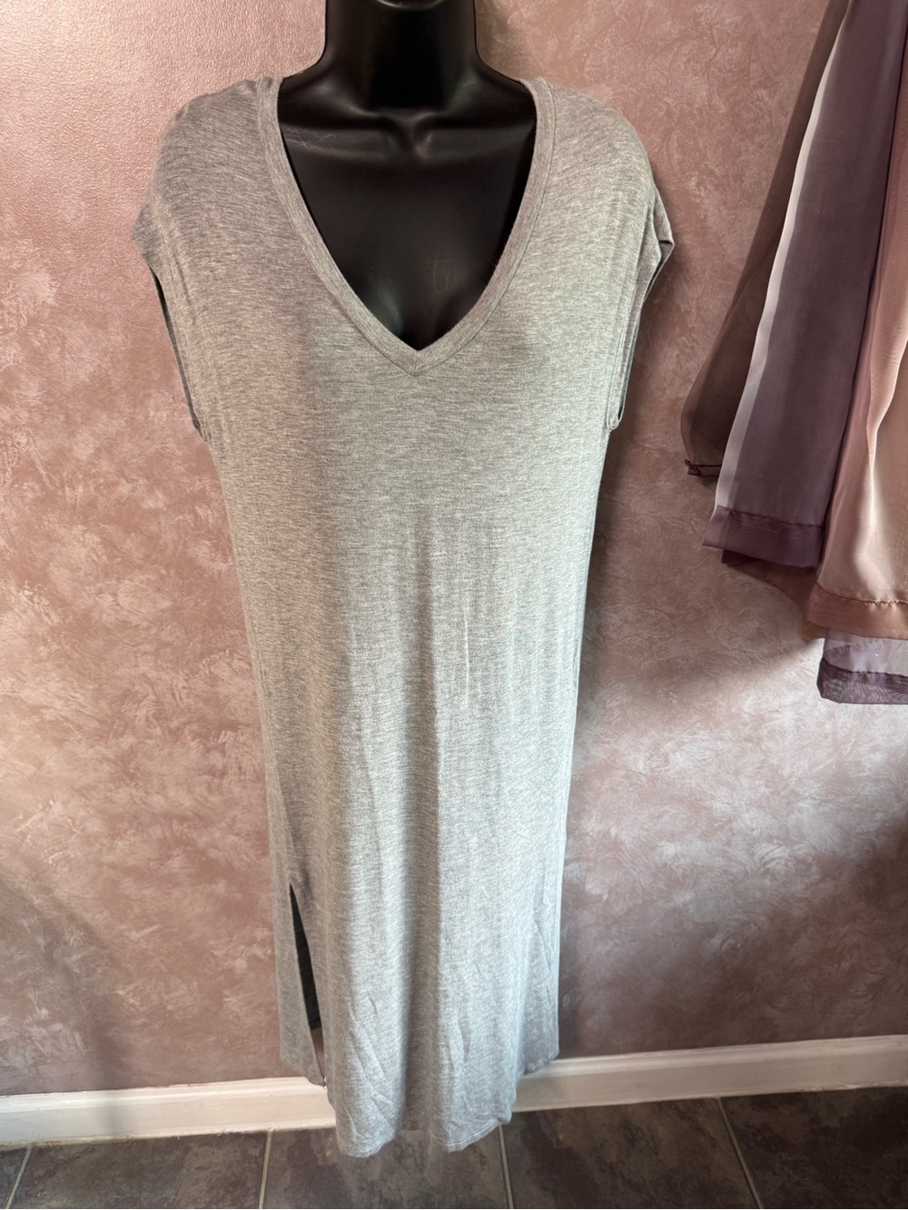 Rolla Coster Heather Gray V-Neck Midi Dress